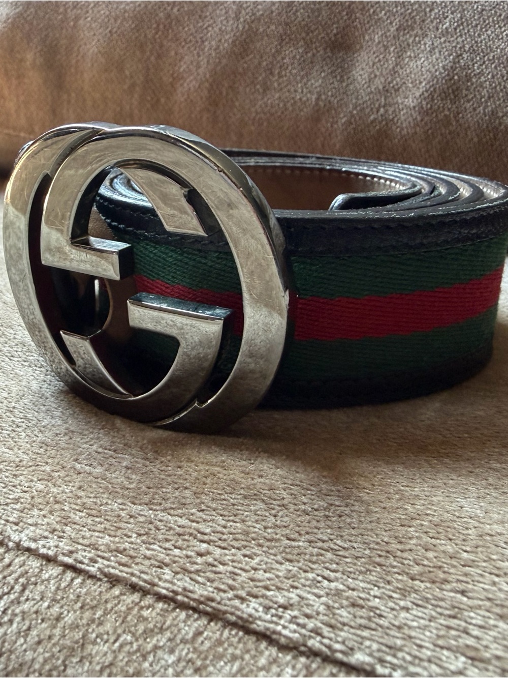 Gucci Black Leather Belt with Green and Red Web and Silver Double G Buckle - Picture 2 of 9
